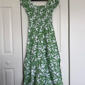 J Gee Green Leaf Print Maxi Dress size small 100%cotton